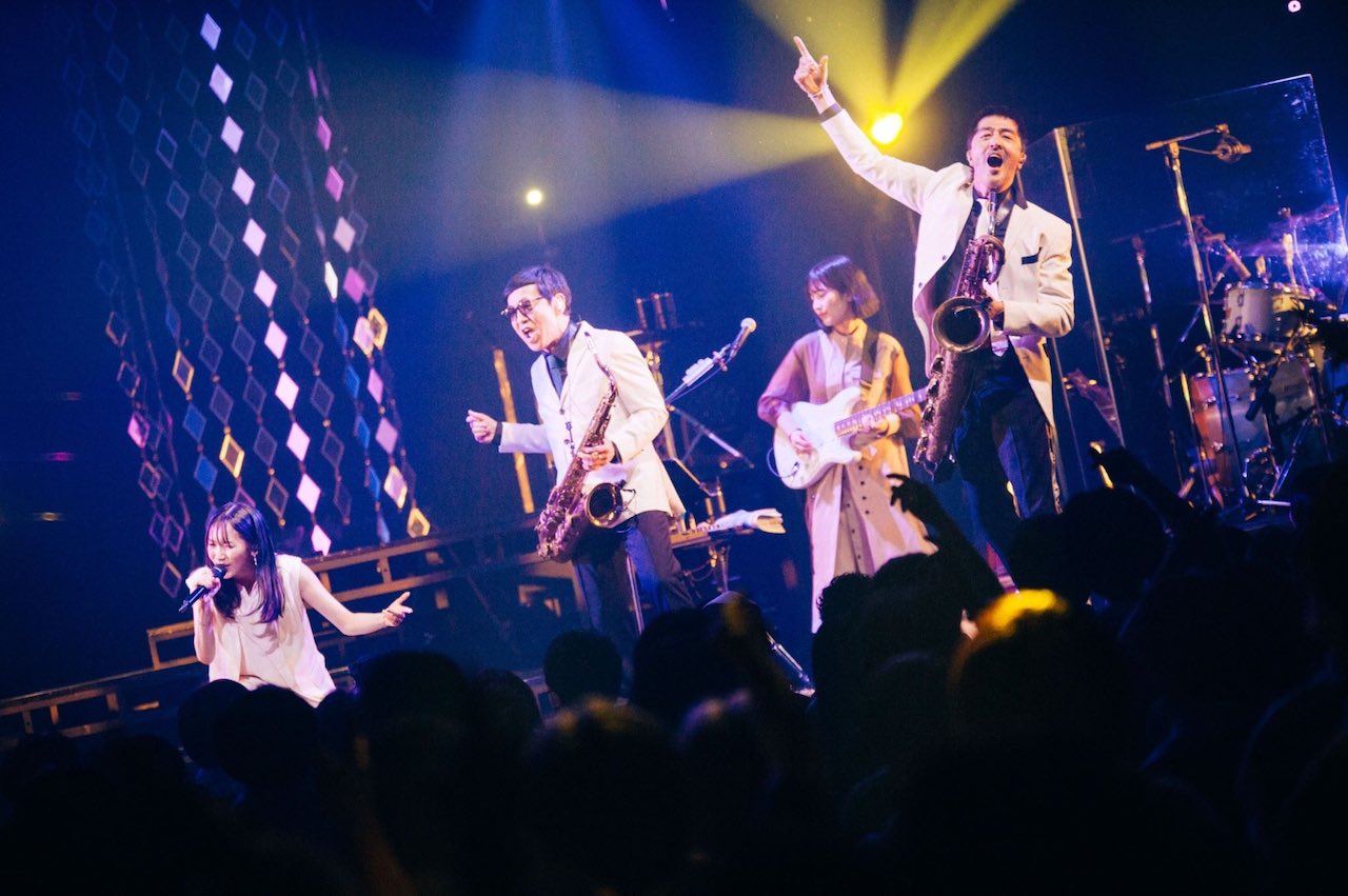 幾田りら、1stワンマンツアー『SKETCH』を完走！豪華サプライズゲスト