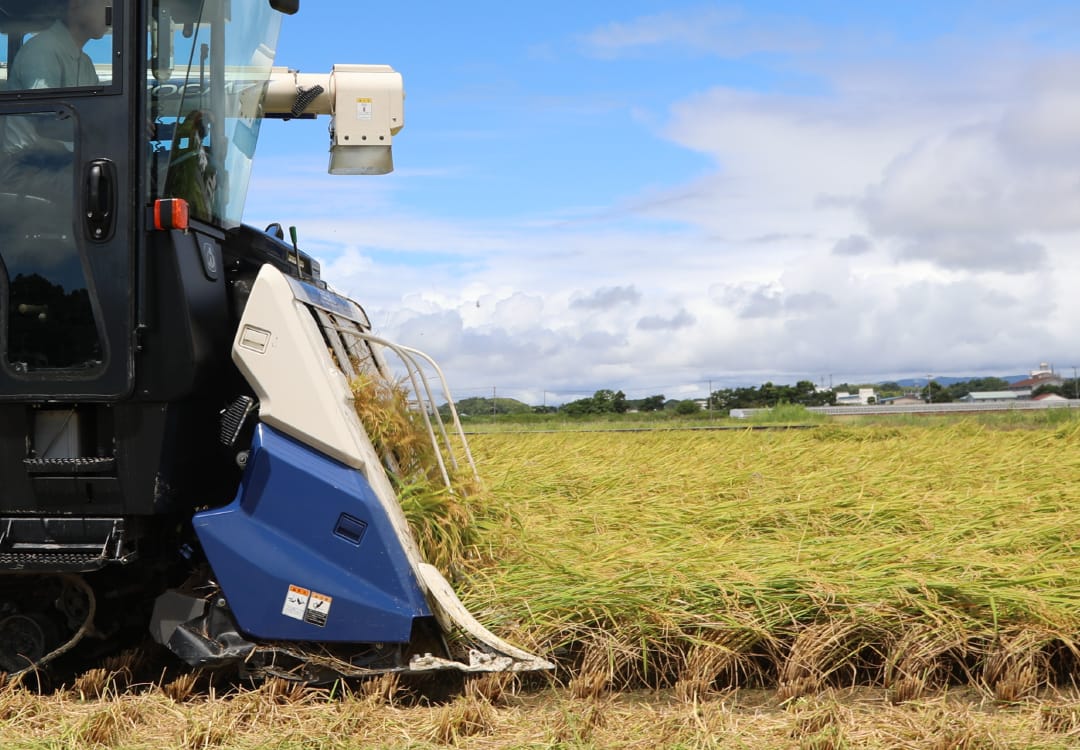刈取・脱穀・排出 | フロンティアマスターFM468,475,575 | コンバイン