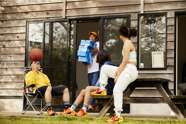 atmos別注を代表するadidas G-SNKシリーズからadidas ZX 8000の新作