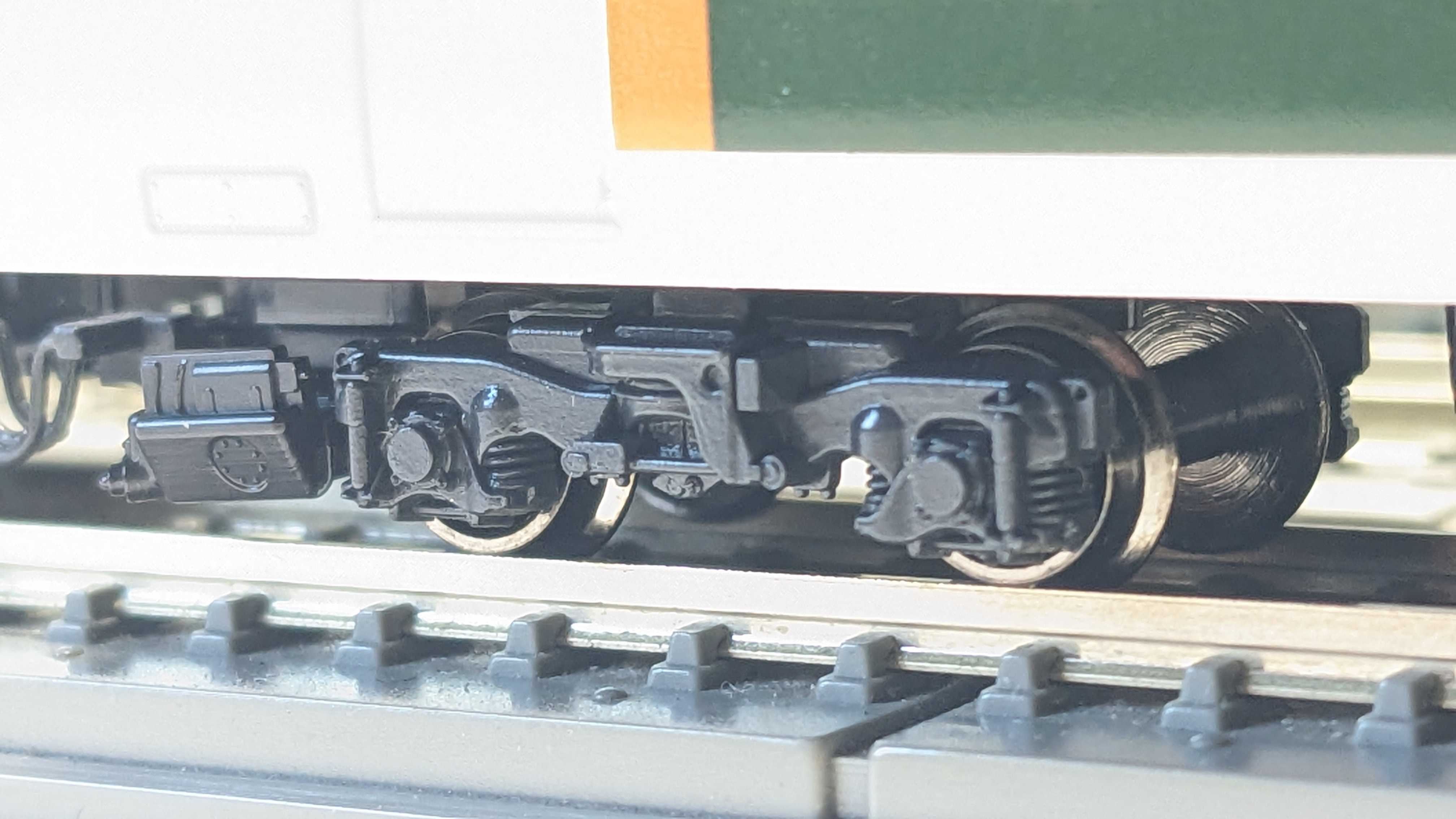 🔴入線 kato 10-226 185系0番台[踊り子]新塗色 5両ｾｯﾄ C3編成 - 竹ノ塚