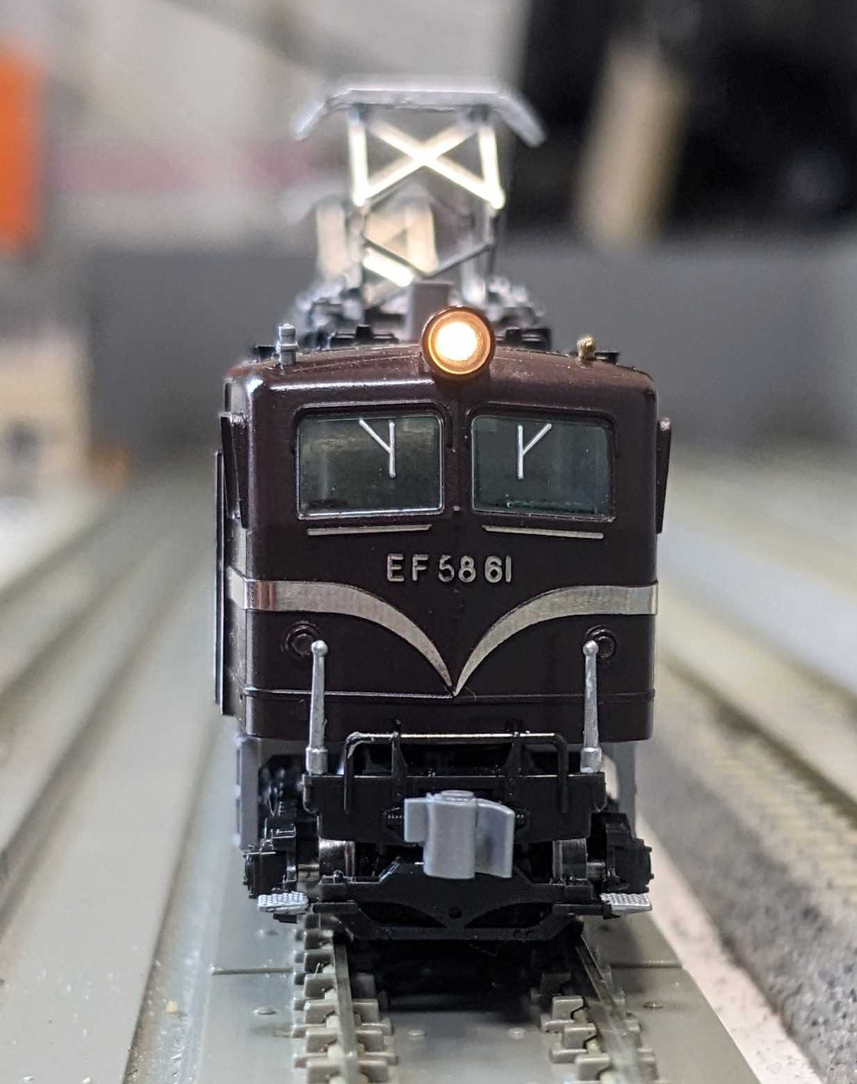 🔵 KATO 3038 EF58 61号機 御召機 整備② - 竹ノ塚総合車両センターの