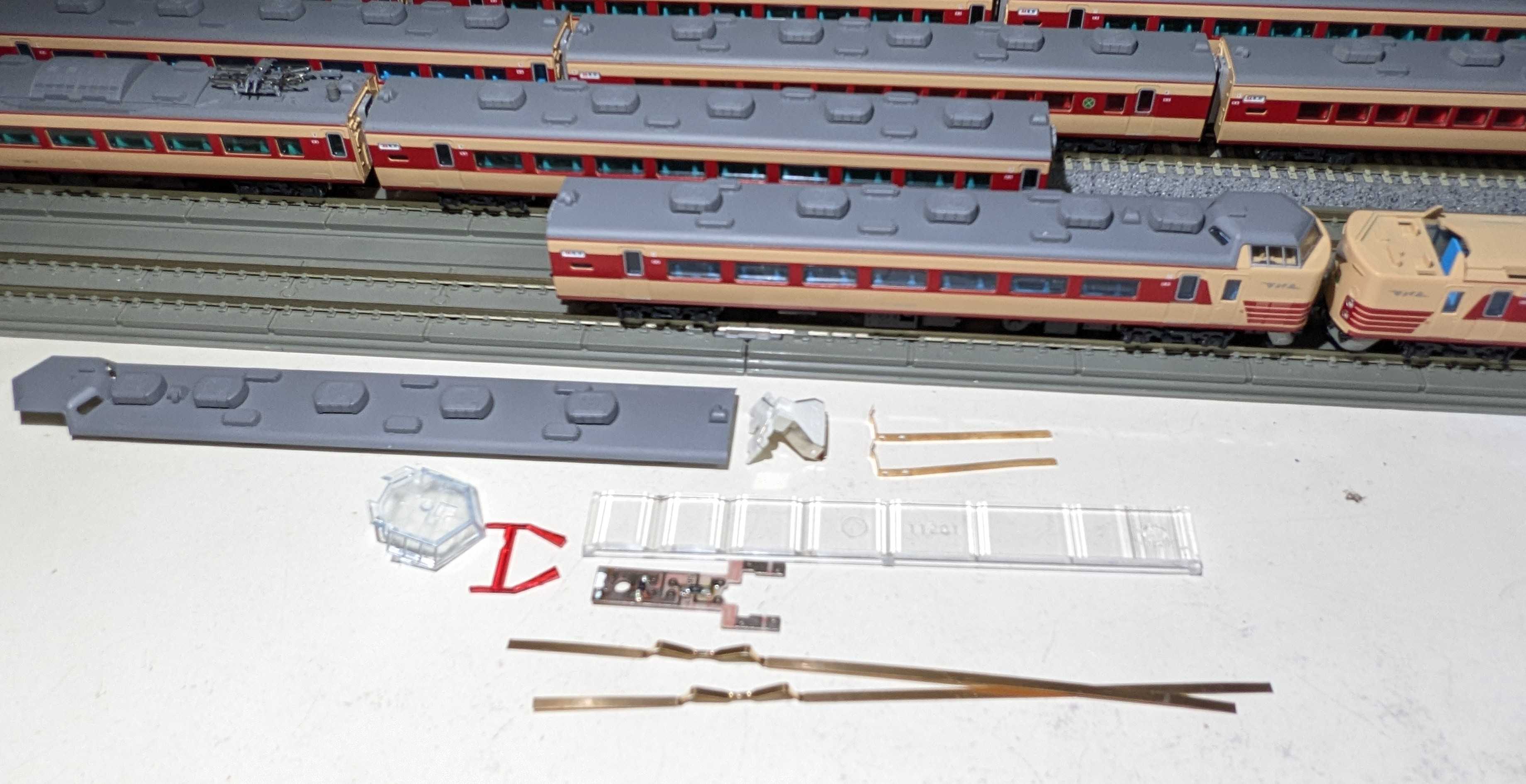 🔵🔧①kato 10-528/529 189系 国鉄色 (あさま) 基本5両 増結7両 入線