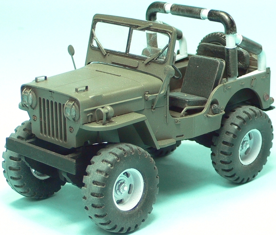 三菱ジープJ4A（ウイリスCJ3B）