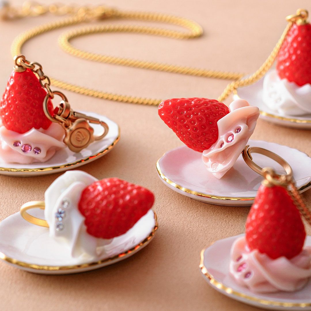 店舗限定商品】フレッシュストロベリー バッグチャーム（ピンク） | Q