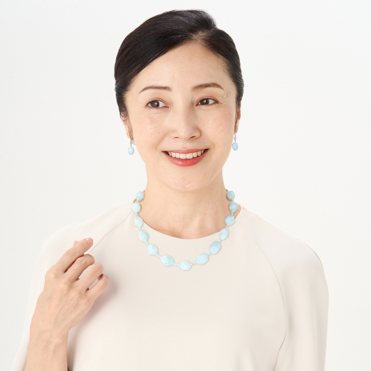 アクアマリンタンブルデザインネックレス&イヤリング/ピアスセット