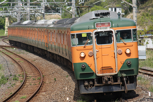 JR東】幕張車両センター113系、湘南色10輌で運転 | 鉄道ホビダス