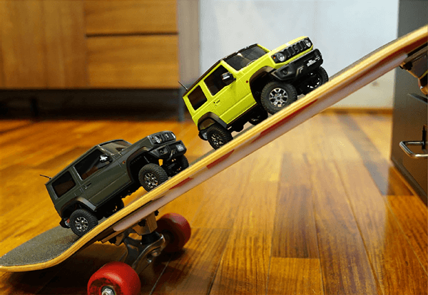 ミニッツ4×4 レディセット スズキ ジムニーシエラ | 京商 | RC | Radio