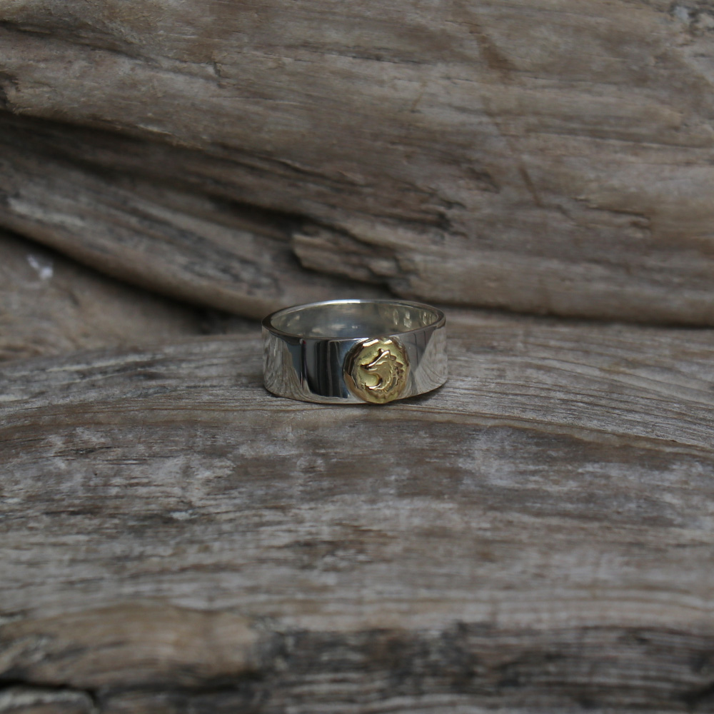 TADY&KING[ORDER ITEM]【特注サイズ25号～30号】平打ちリングK18ウルフ