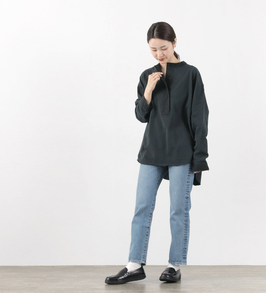 SHINZONE（シンゾーン） ミリタリー ヘンリープルオーバー 23SMSCU07