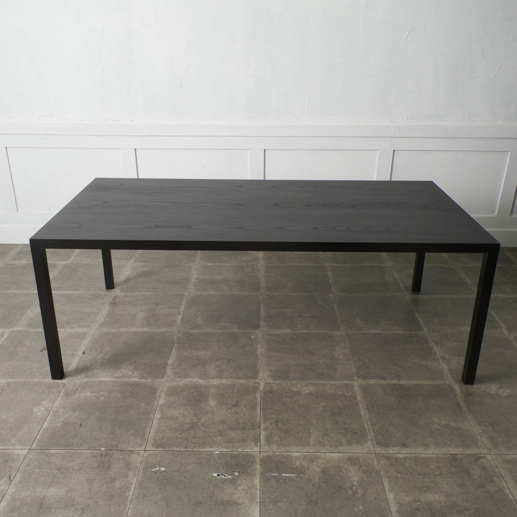 MATRIX 1011 ダイニングテーブル｜カッシーナ・イクスシー cassina IXC