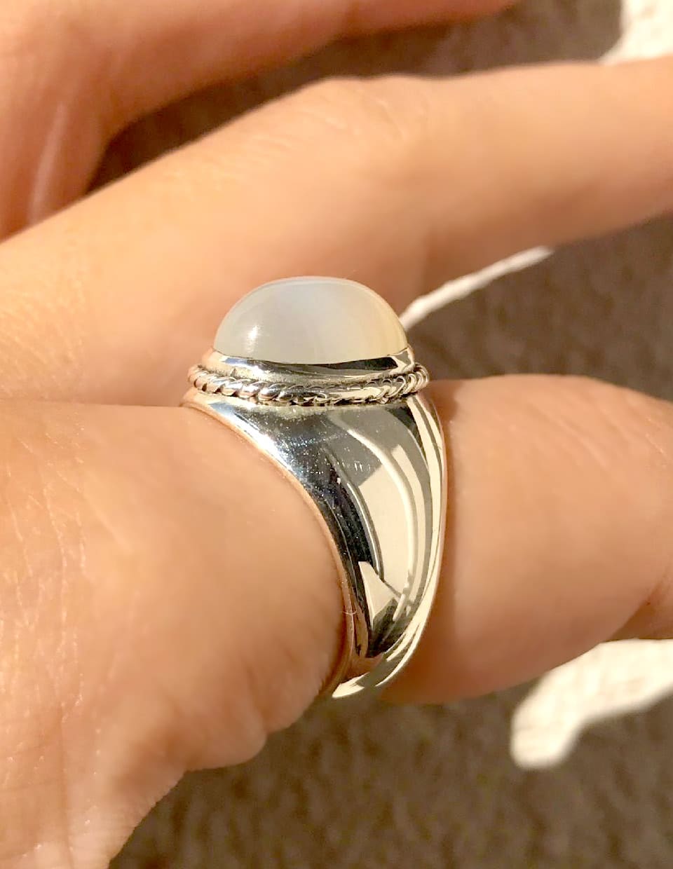 ムーンストーンリング シルバー925 – 金属アレルギー対応の