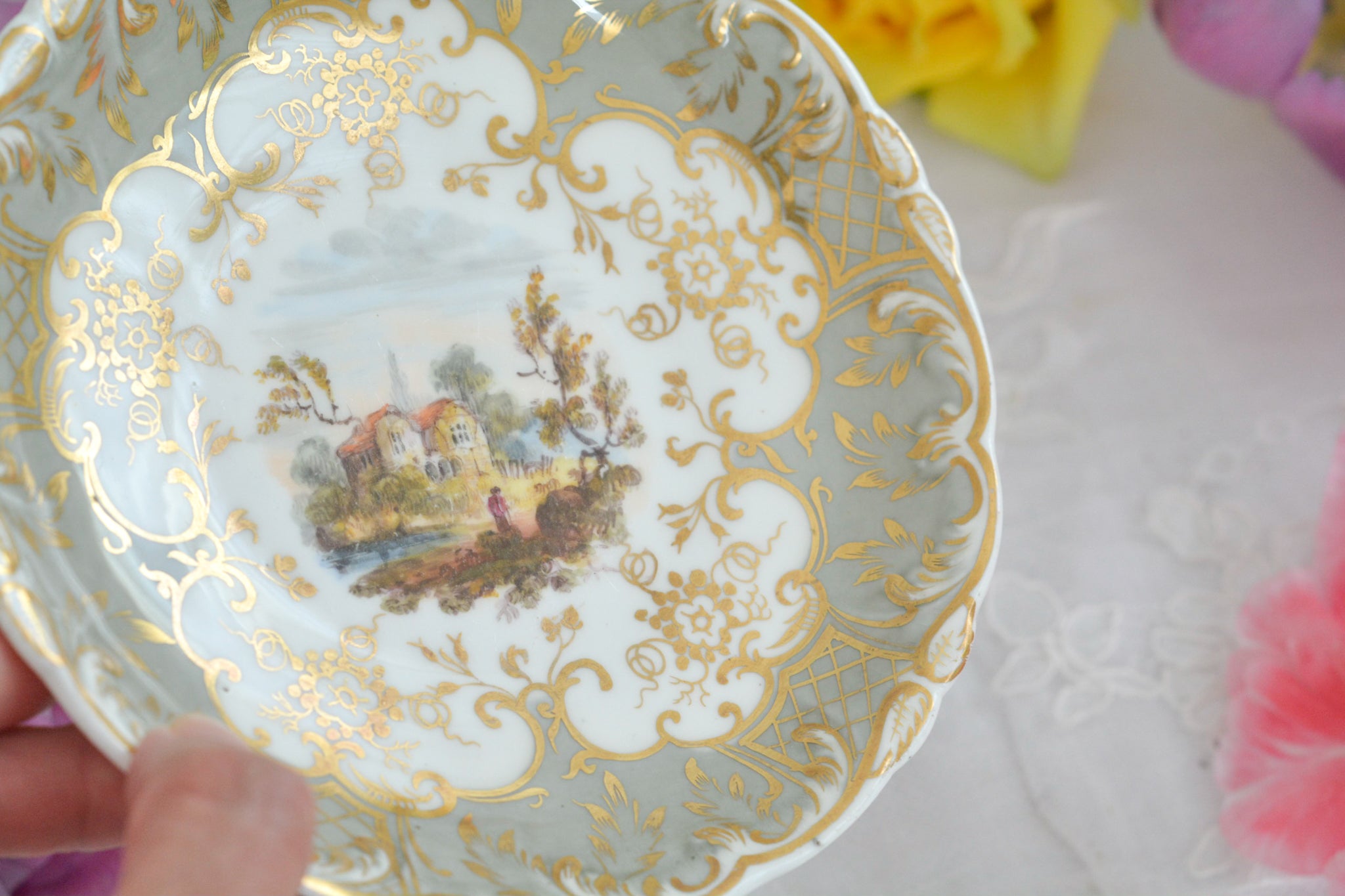 コールポート アデレードシェイプ 風景画のカップ&ソーサー – Rose