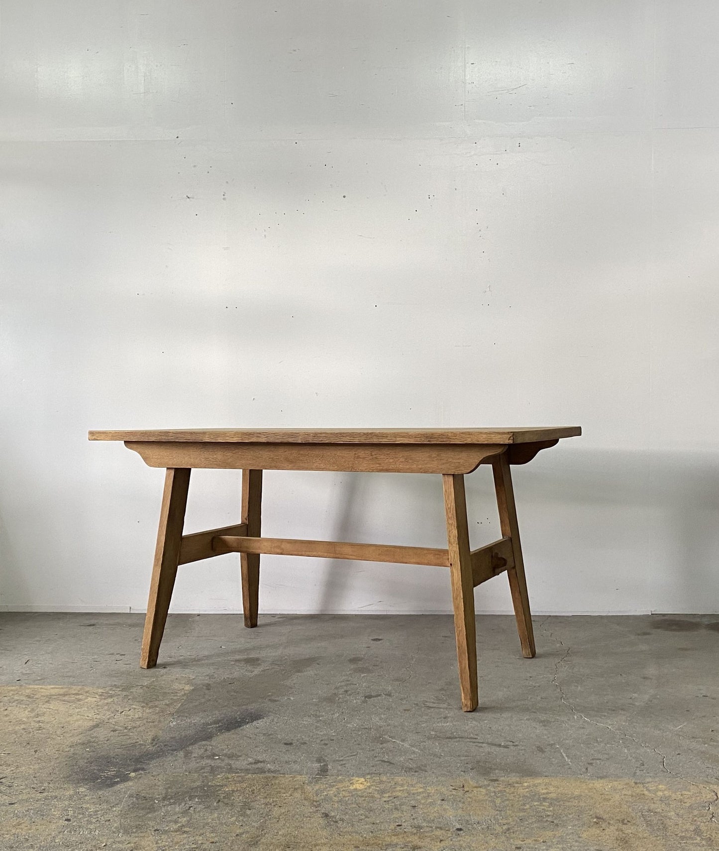 René Gabriel – Round trip Antiques