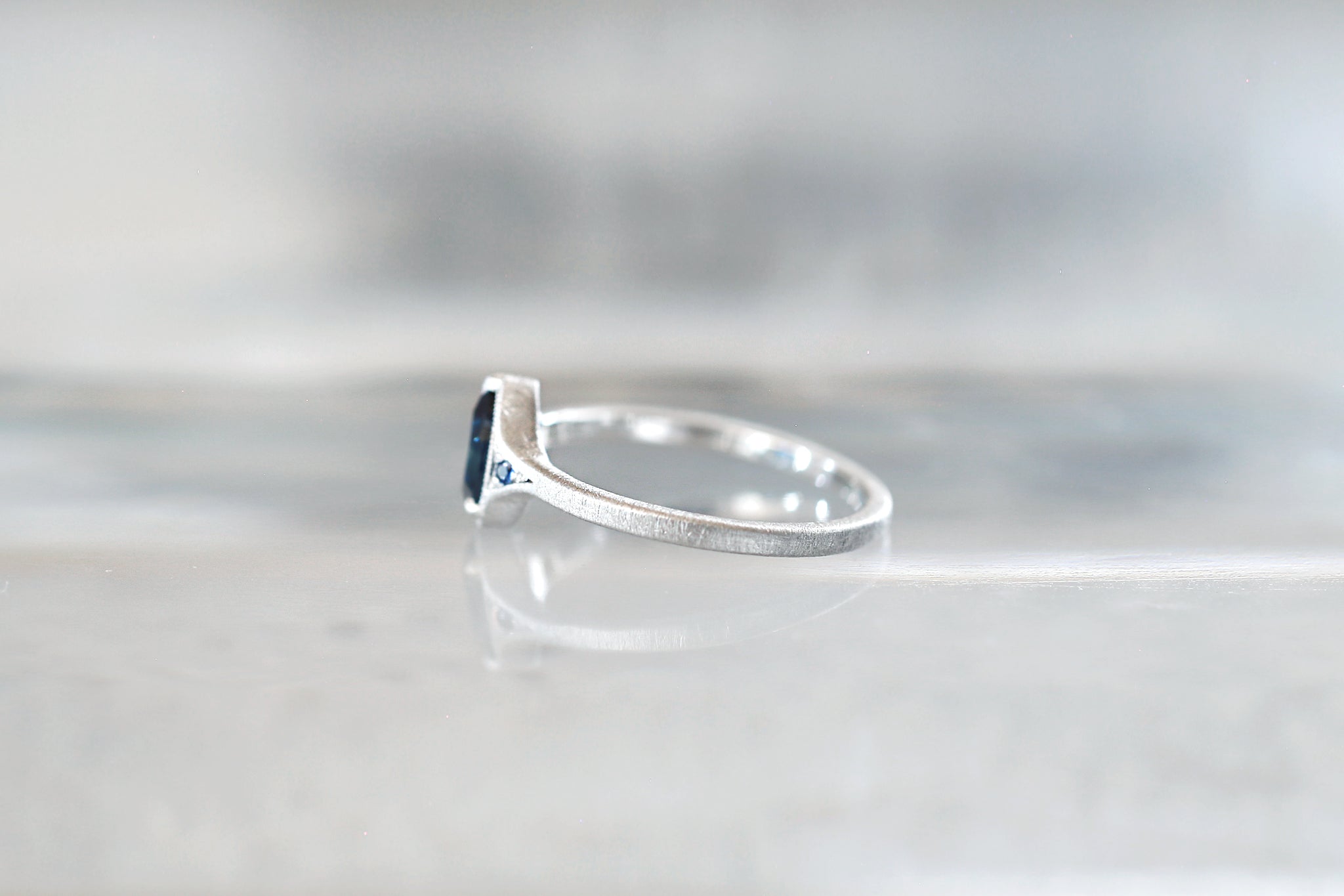 9月誕生石] バイカラーサファイアリング– Ryui