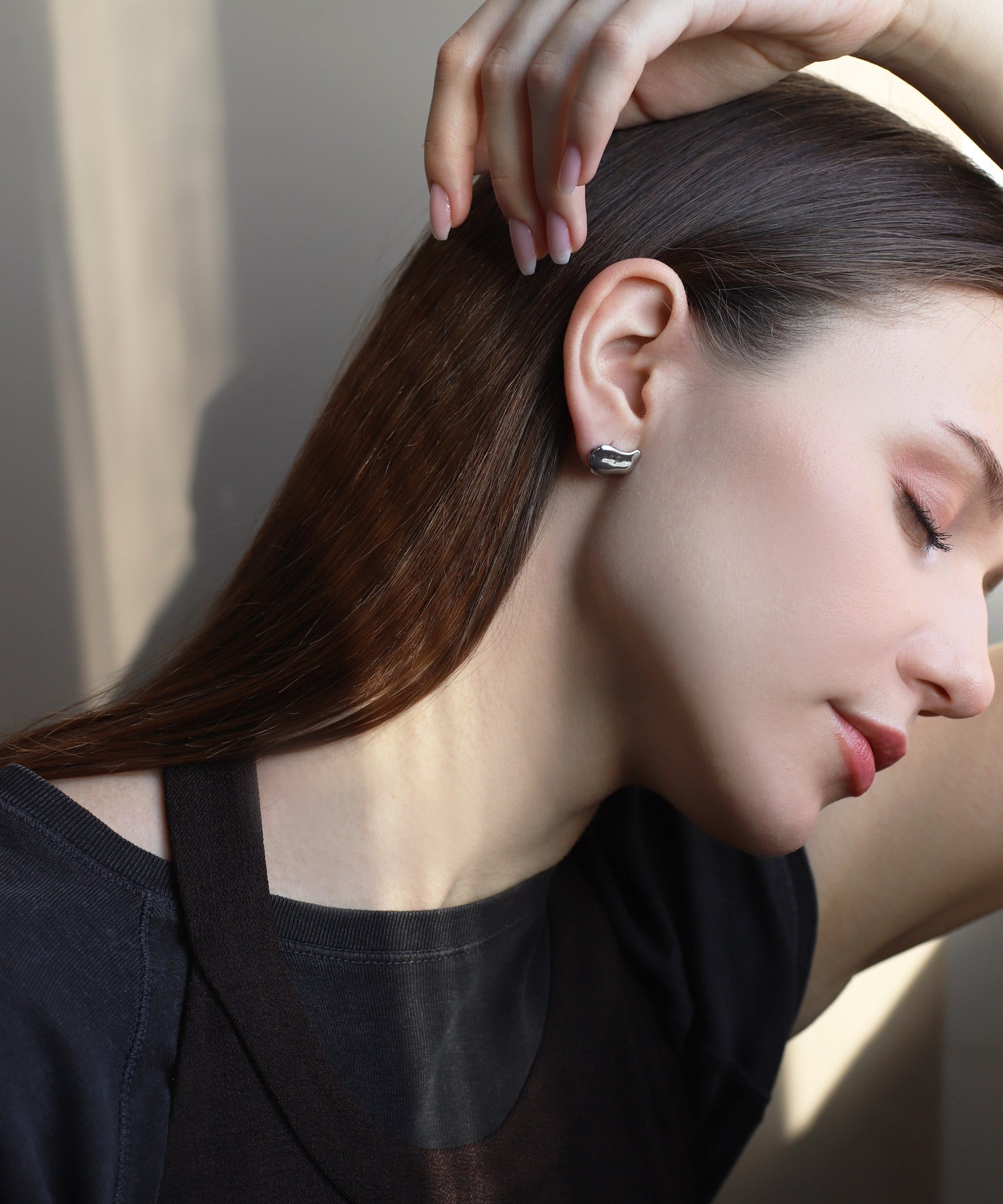 mimi33】ニュアンスアシメピアス[ステンレス][Basic]｜アネモネ