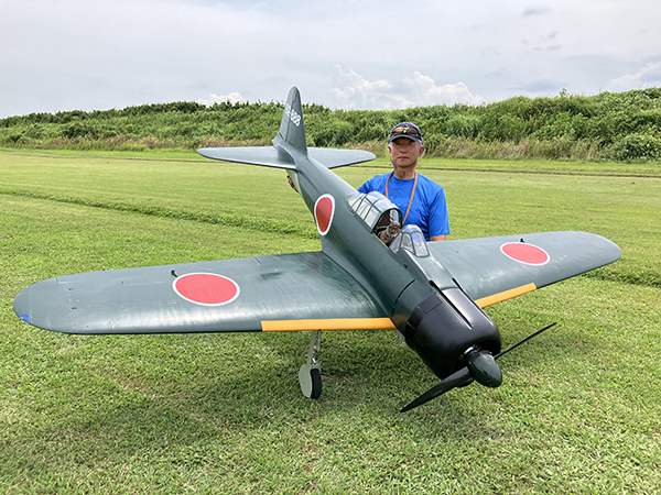 SAITO 4ストロークエンジンと飛行機の掲示板