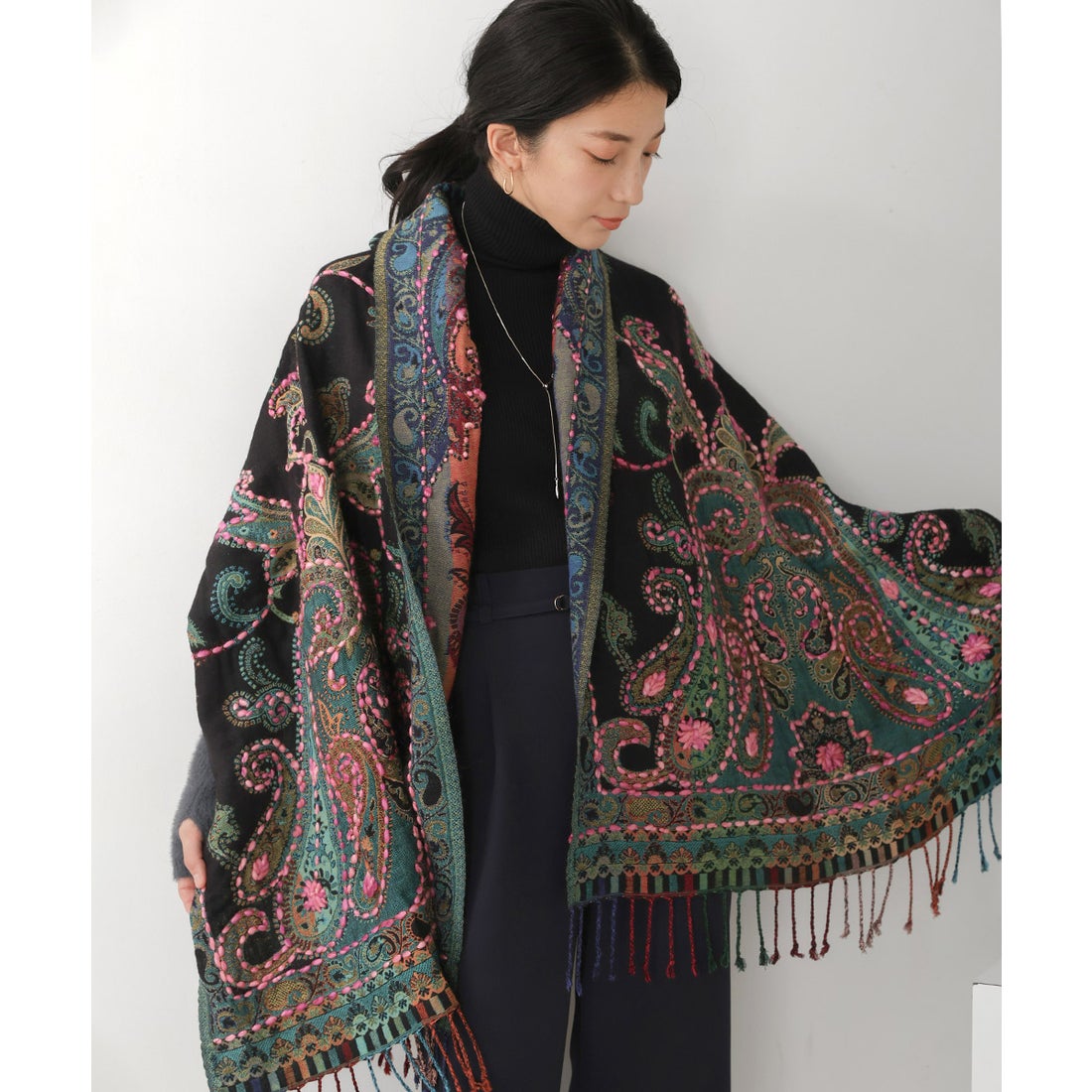 ブージュルード Bou Jeloud インド刺繍ストール （GREEN） -靴