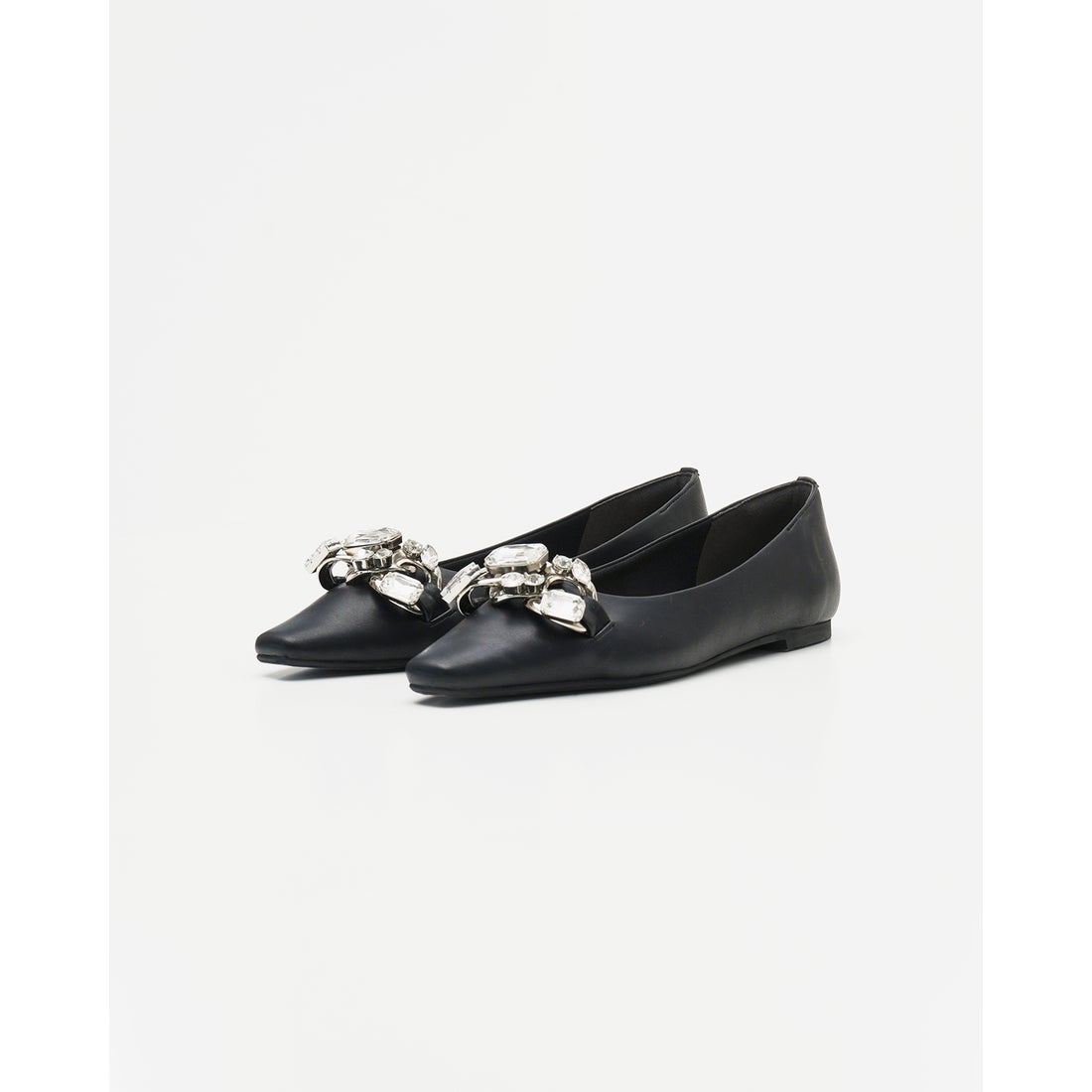 ビッグビジュー チェーンパンプス （ブラック スムース） -Emma