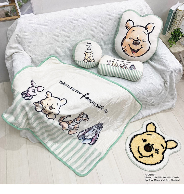 Disney ディズニー ダイカットマット ミニ 33×44cm プーさん