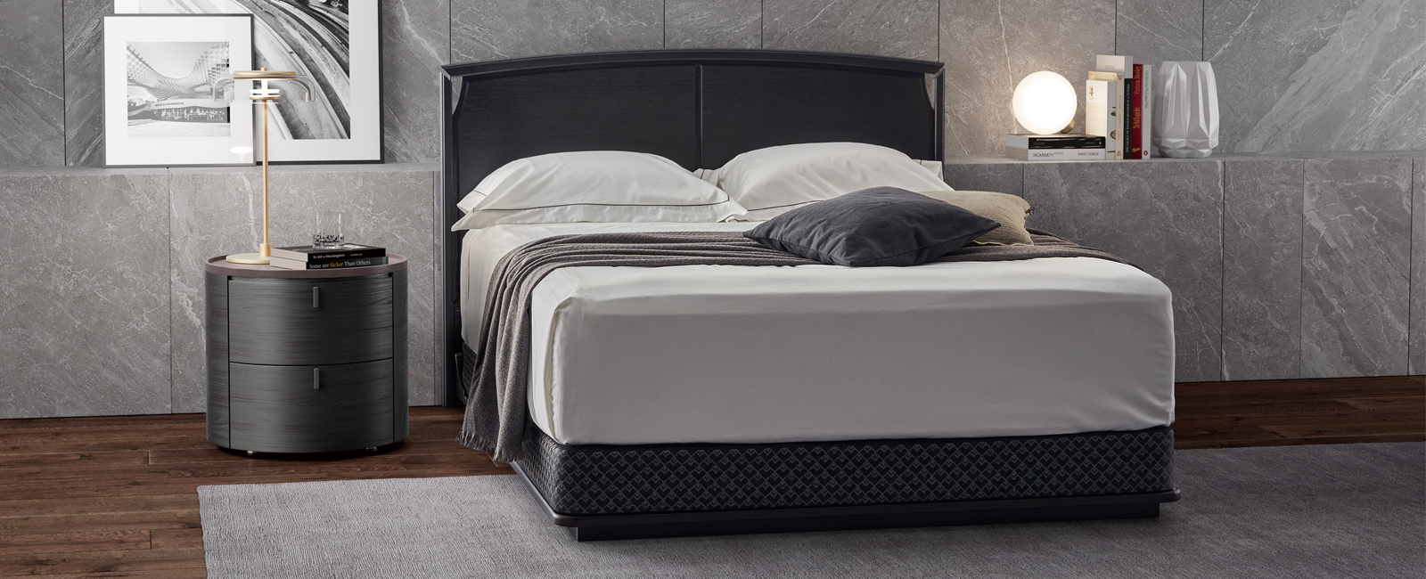 最高級ベッド フレーム | 【公式】シーリー（sealy）