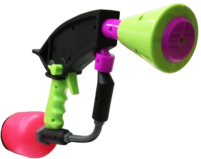 スプラトゥーン2』「スプラマニューバー」水鉄砲が発売決定、二丁拳銃
