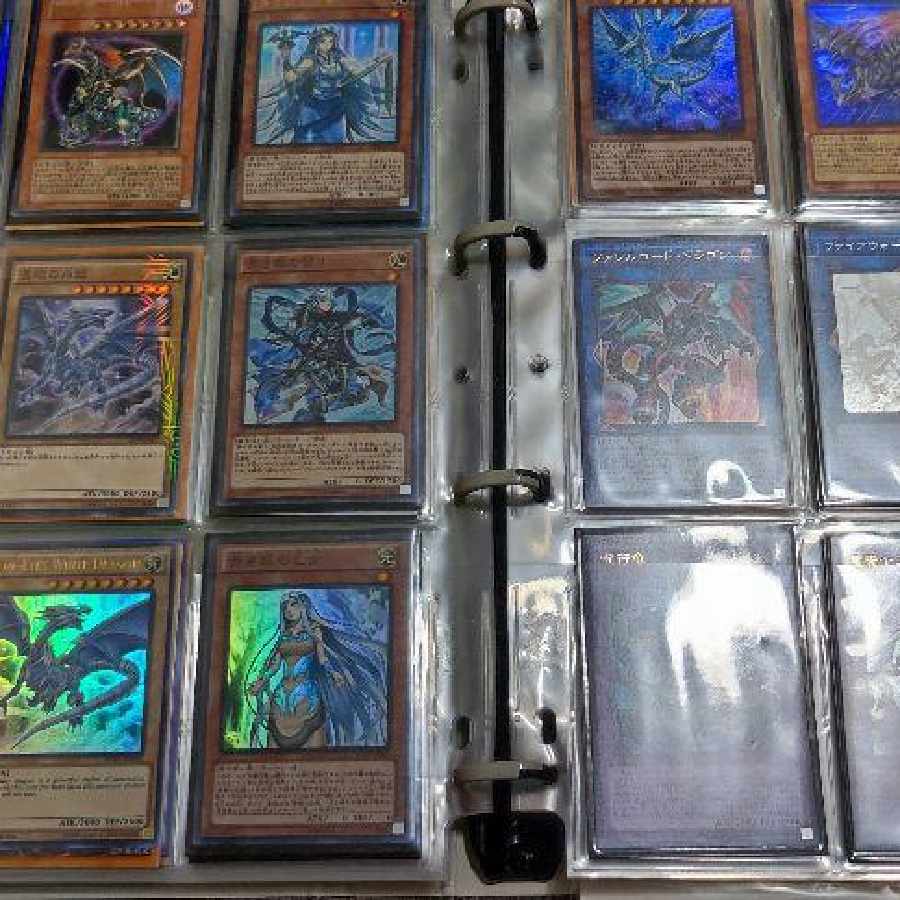 遊戯王 まとめ売り144枚 引退品 掘り出し物 ホロ レリーフ 遊戯王