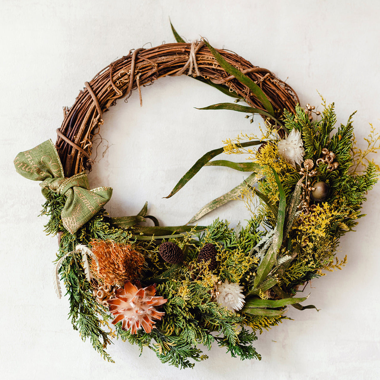 毎年大人気！プリザーブドフラワーのクリスマスリース2023 – bêtises