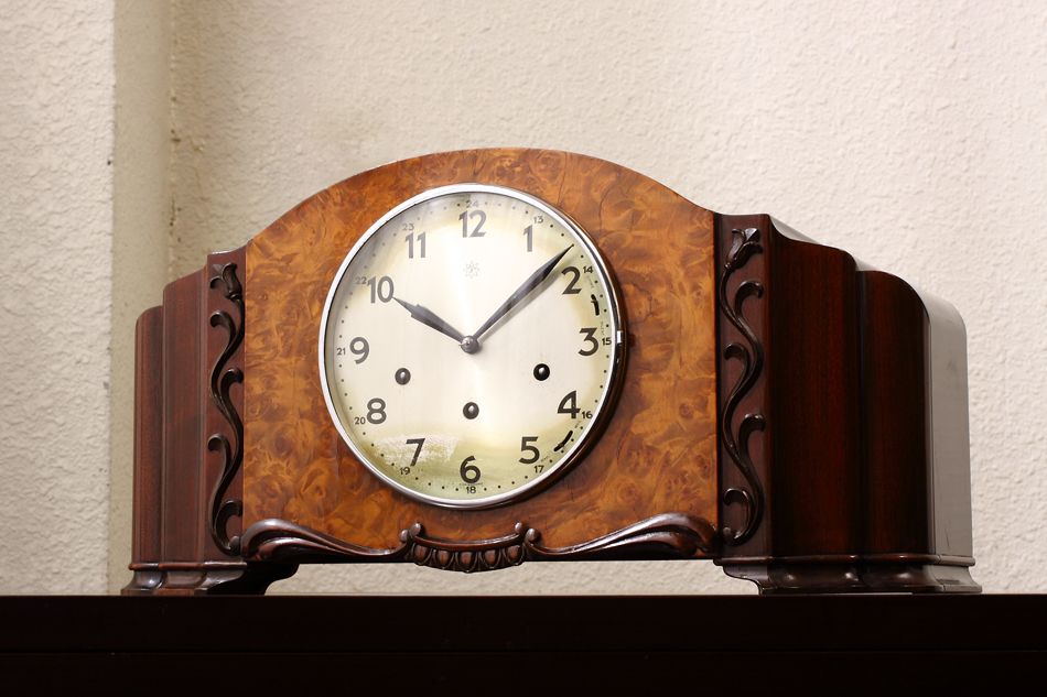 ユンハンスJunghans ウェストミンスターオールドマントルクロック