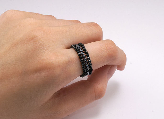 ブラックスピネル＆テラヘルツ3連 リング ～ 吉祥寺の天然石販売の