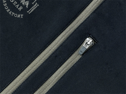 普段使いもアウトドアもOK、開発アドバイザーに中島健郎さんを迎えた