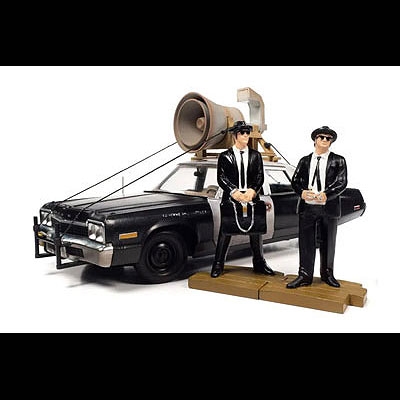 GAZOOショッピング DODGE MONACO 1974 “BLUESMOBILE”（1／18）: クルマ