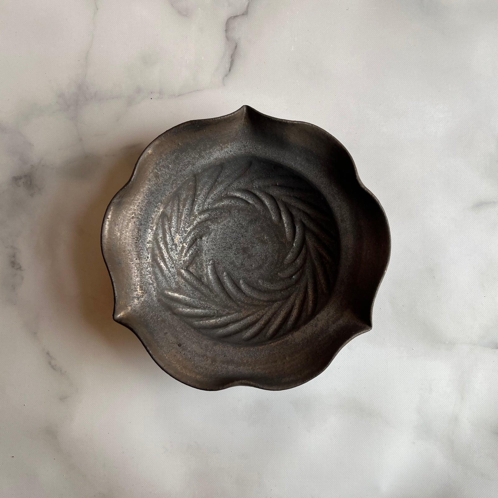 深鉢7寸 黒｜藤原純（信楽焼 陶器） – nokaze｜陶器、和食器、うつわの通販