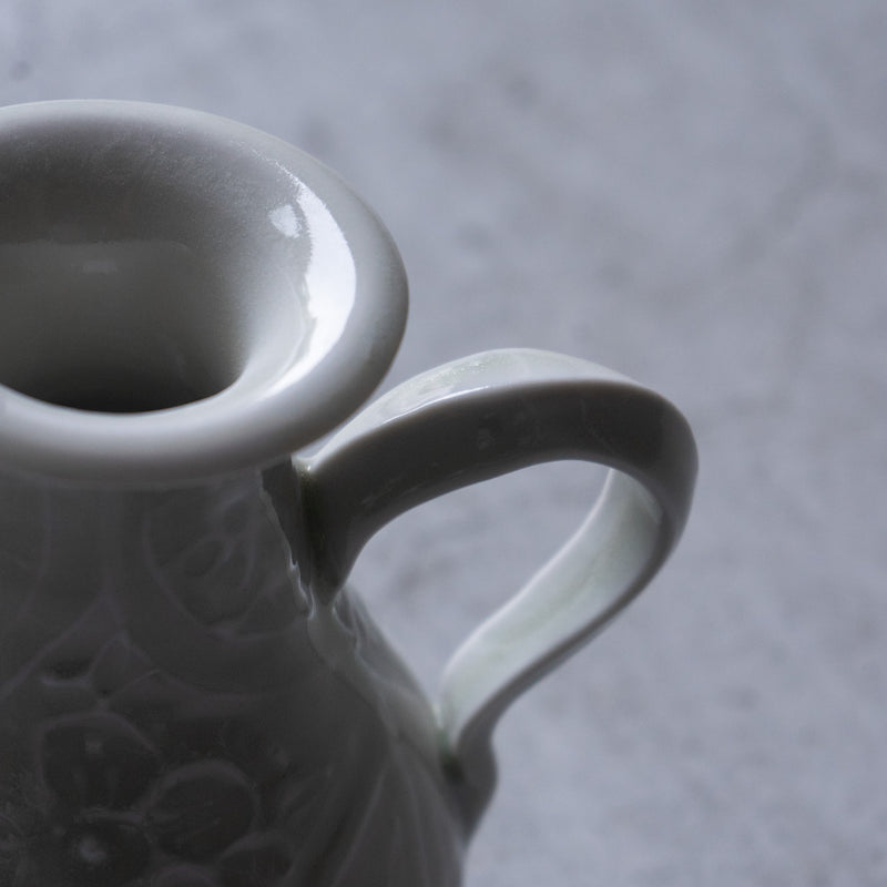 作家 前田麻美 灰青釉 花七宝 ピッチャー 小 – nokaze｜陶器、和食器