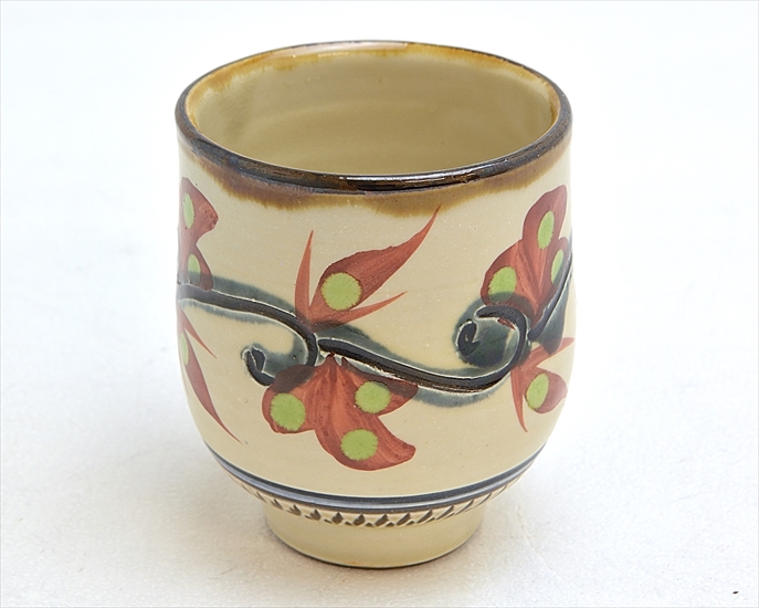和雑貨 四季彩堂 オンラインショップ / やちむん 赤絵湯呑(大)
