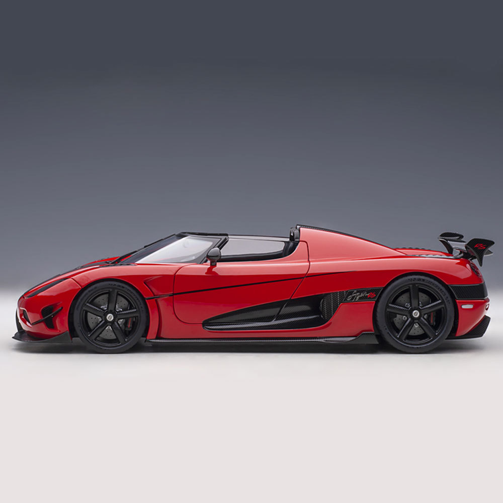 ミニカー 1/18 ケーニグセグ アゲ―ラ RS レッド カーボンブラック