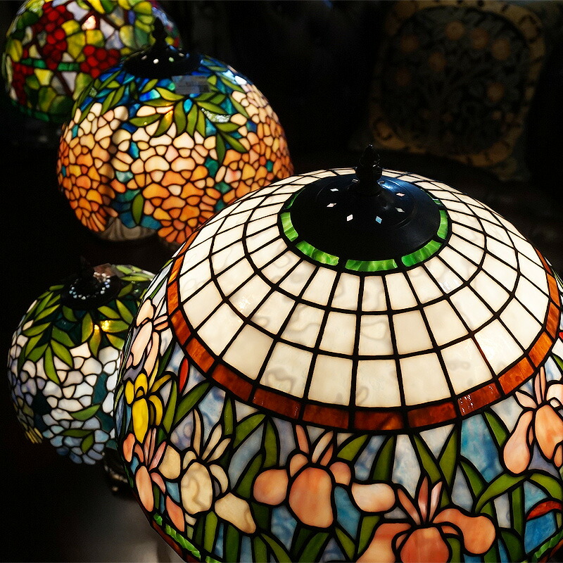 ステンドグラス ランプ 藤 フジの花 Wisteria 限定品 シリアルナンバー