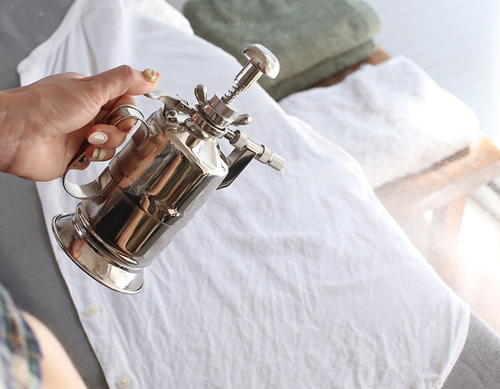 東屋 霧吹き ハンドスプレー オートマチック 蓄圧式 噴霧器