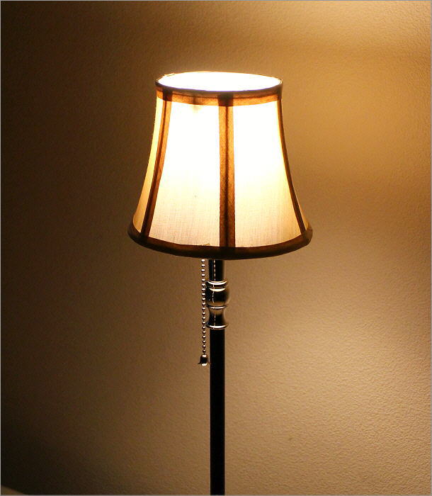 テーブルランプ おしゃれ ライト スリム ベッドサイドランプ ロング