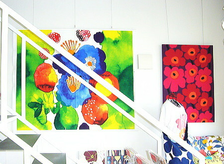 marimekko（マリメッコ） 生地 ユハンヌスタイカ 真夏の魔法 柄単位