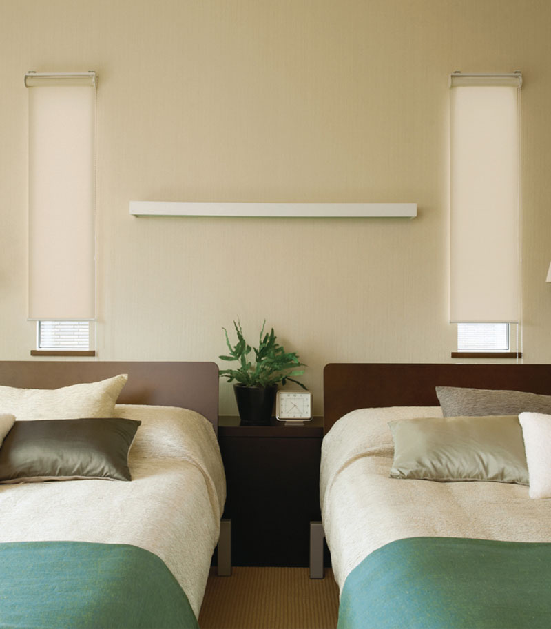 ロールスクリーン 防炎 ニチベイ ソフィー スリット窓タイプ ストラ遮