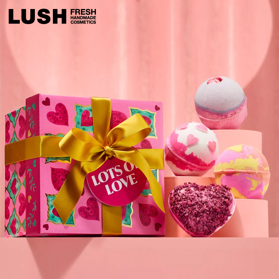 LUSH（ラッシュ） ロッツ オブ ラブ ギフト 限定 2026 バスボム 入浴剤