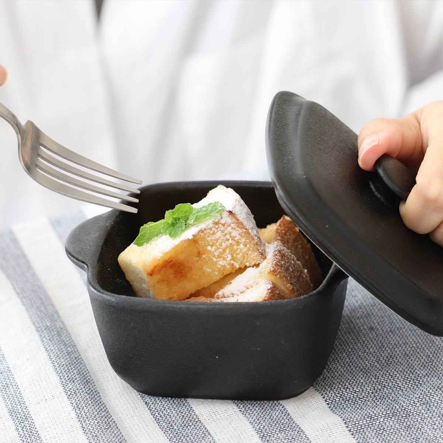 パール金属 キャセロール 13cm 鋳物風 正方形 フタ付 陶磁器 取っ手付