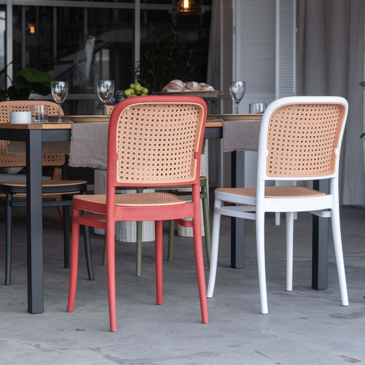 東谷 スタッキングチェア ラタン調 座面高46cm 軽量 （ 椅子