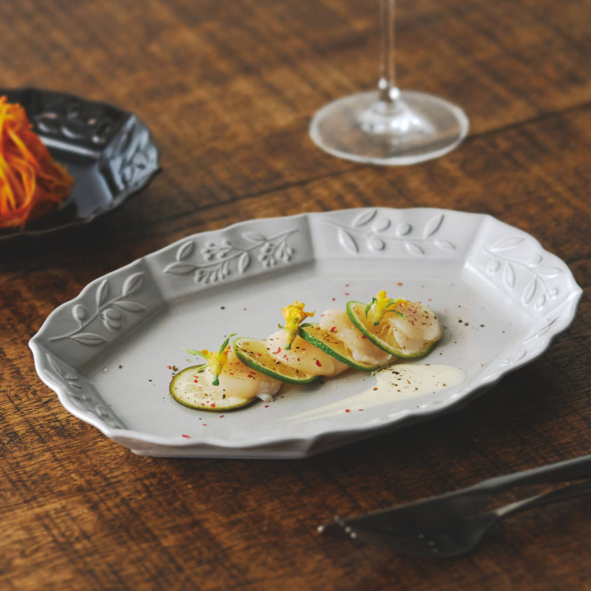 aito製作所 プレート オーバル 26cm オリーヴ 陶器 瀬戸焼 （ 食洗機