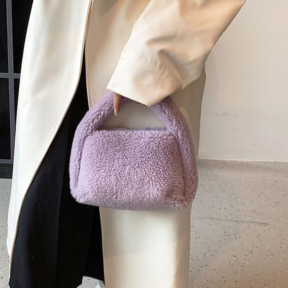 GISELLE バッグ レディース 小さめ ボア ハンドバッグ もこもこ ミニ