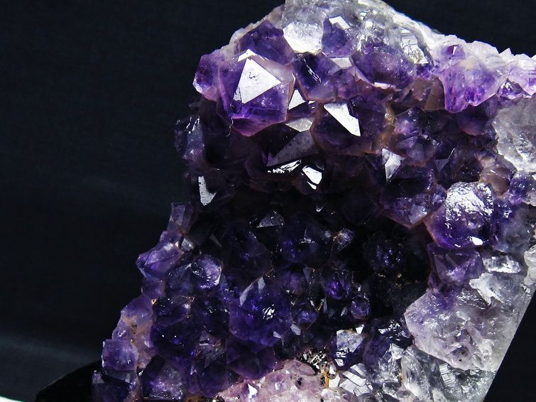 ウルグアイ産 アメジストクラスター[t614-7783]