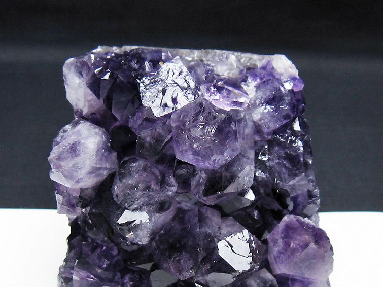 アメジストクラスター ウルグアイ産 t614-9524の説明 - 通販 - Yahoo