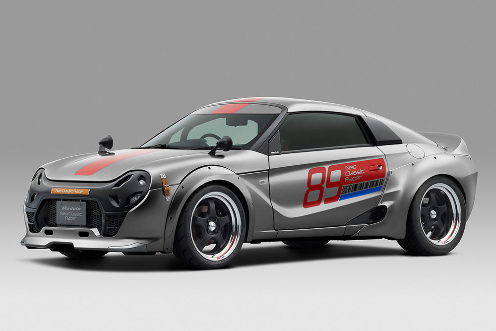 ミニッツ AWD「ネオクラシックレーサー」KYOSHO × Honda Accessの