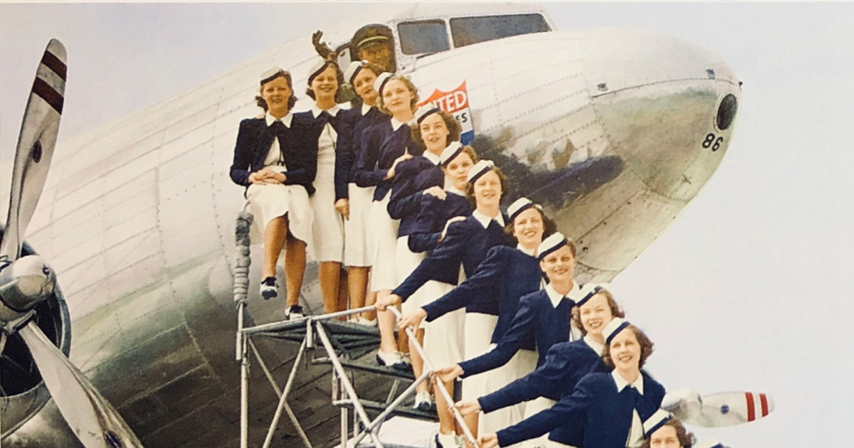 さまざまなる衣装/囲障/異称/意匠としての「制服」考／2.417c - She is