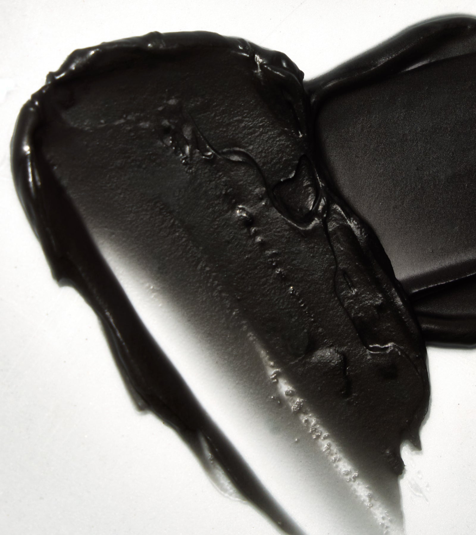 Duo The Cleansing Balm with Charcoal - Charcoal Infused Face